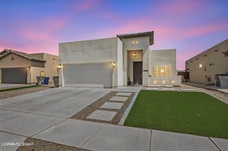 Building Photo - 14941 Tierra Coruna Ave