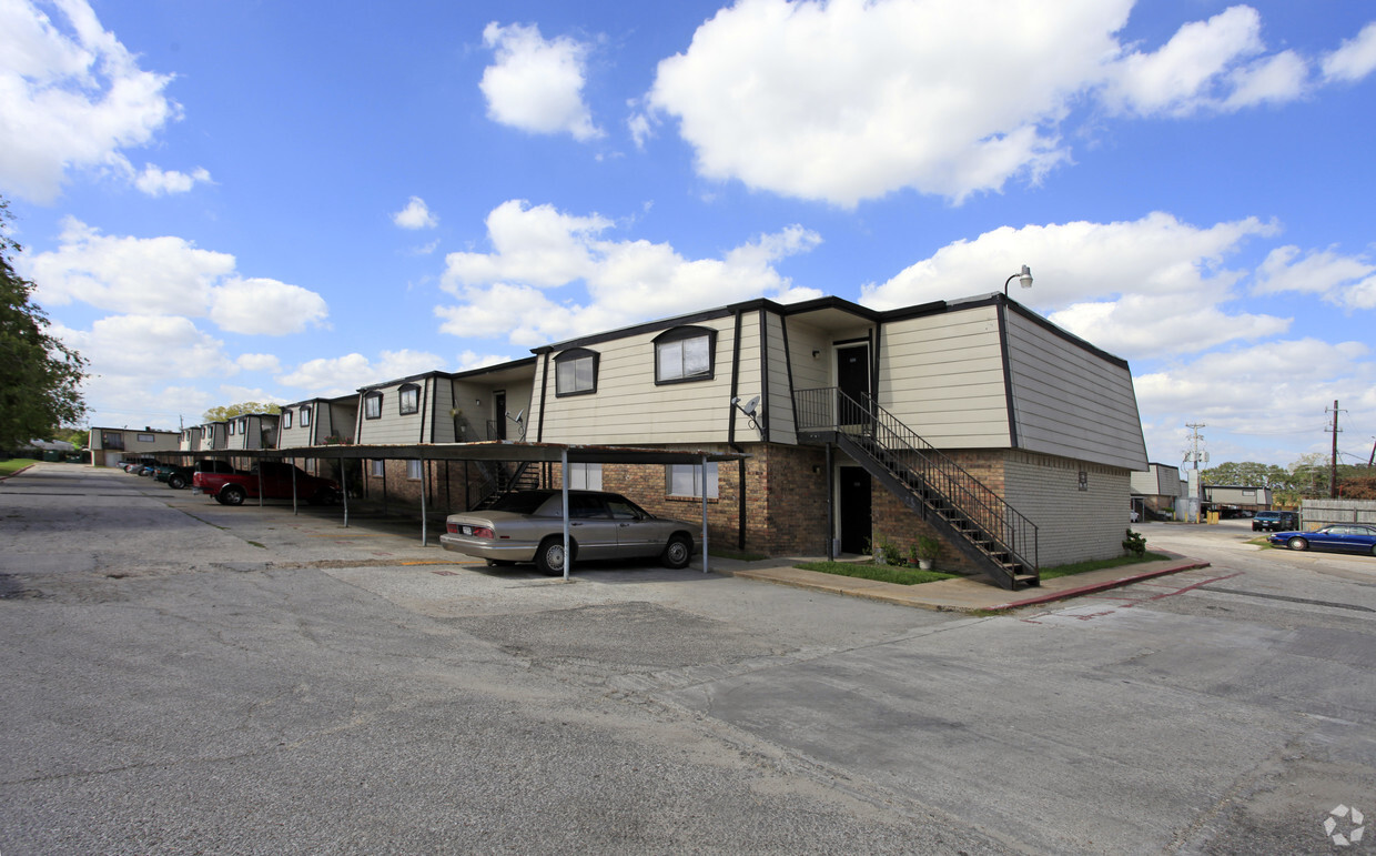 Foto principal - Courtyard Apartments