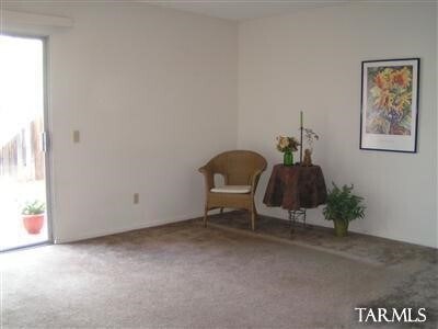 Foto del edificio - Spacious 2BR/1BA-Central Location