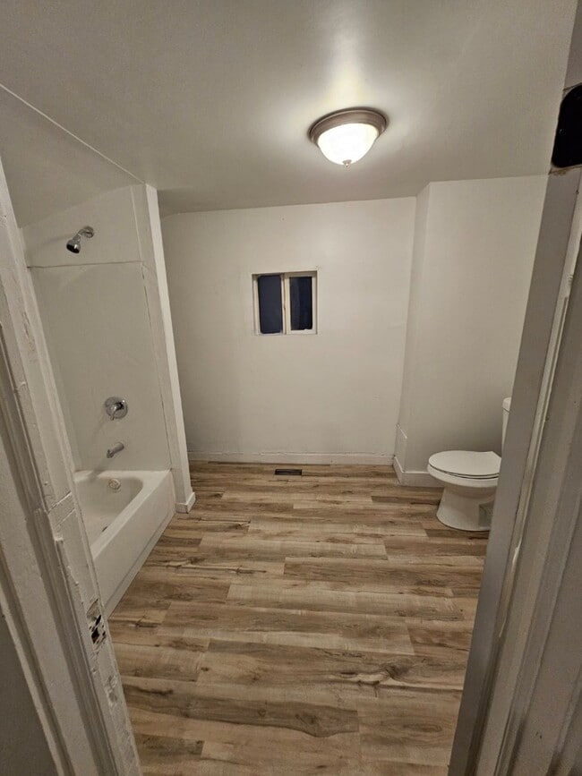 Photo - 1206 W 25th St House