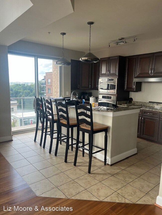 Building Photo - 3 br, 3 bath House - 210 Rocketts Way #609