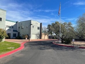 Building Photo - 2027 E University Dr