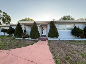 Building Photo - 1215 S Keene Rd