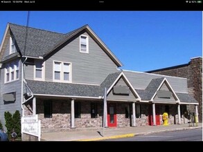 Building Photo - 1434 Pocono Blvd