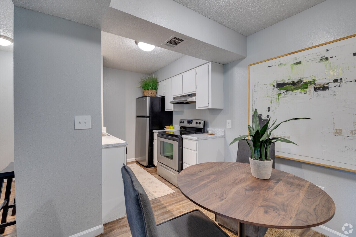 Foto principal - Post Oak Apartments