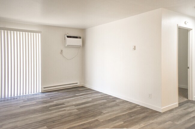 Foto del edificio - The Ferns Apartments