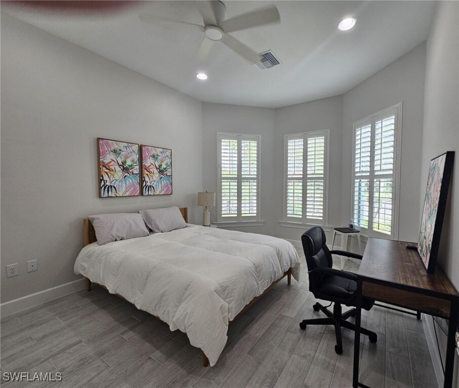 Primary Photo - 6839 Saona CT