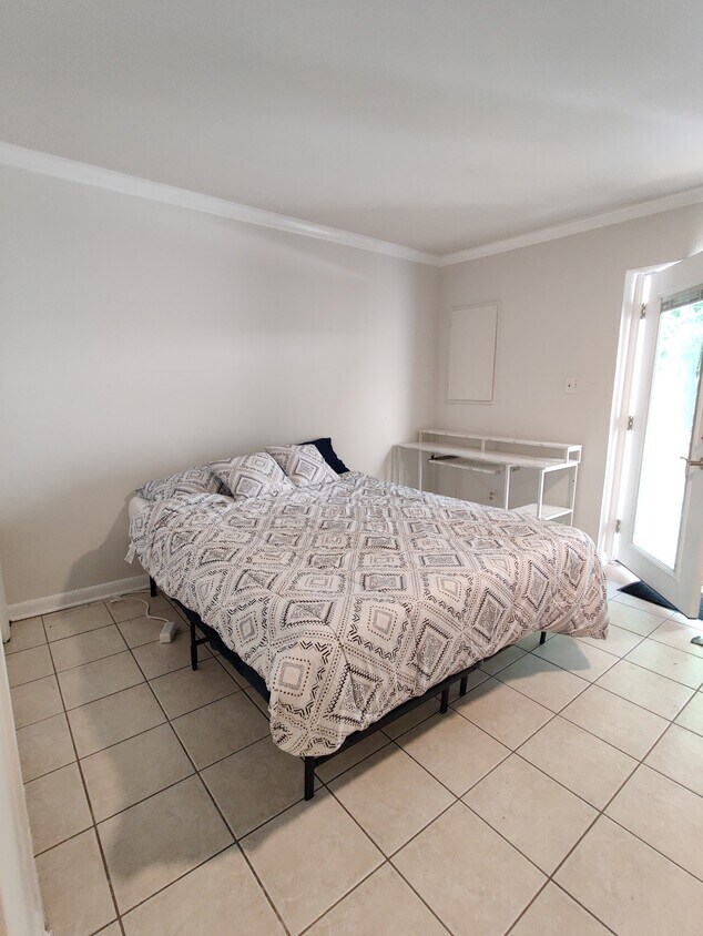 5281 Daffodil Dr, Fredericksburg, VA 22407 Townhome Rentals in