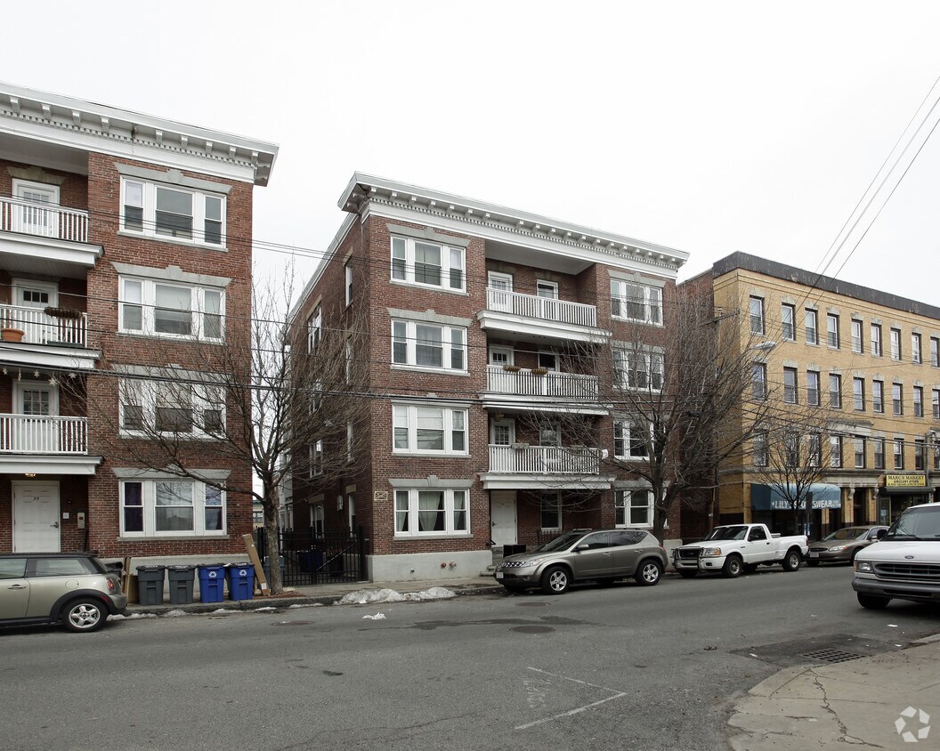 3941 Harbor St, Salem, MA 01970 Apartments Salem, MA