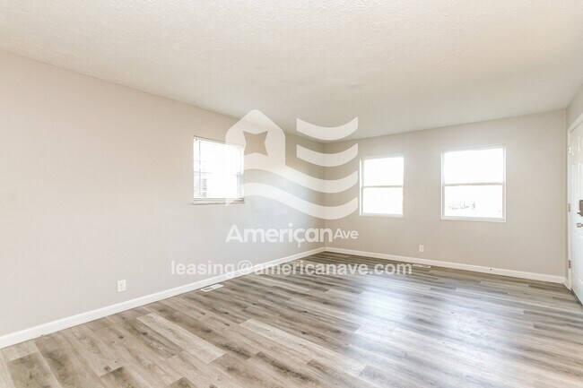 Foto del edificio - 2932 Lasalle St