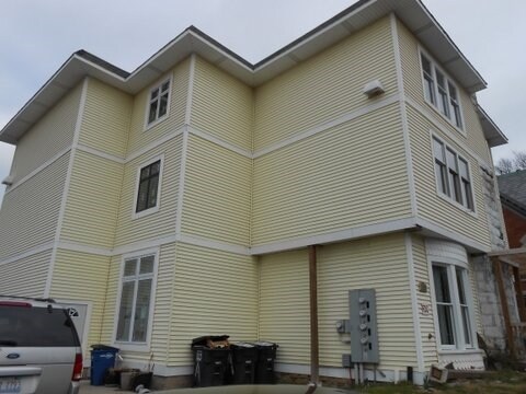 Primary Photo - 1231 11th Ave