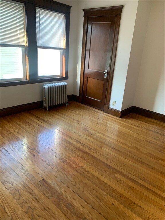 Building Photo - 61 Home St