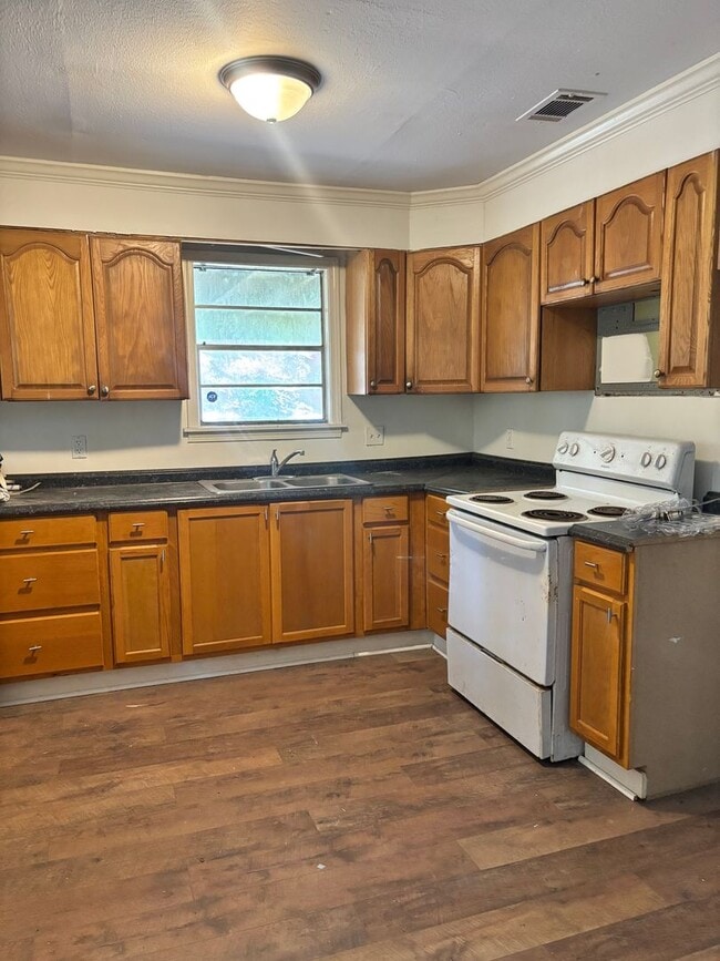 Photo - 410 Oneida Ave Jackson, MS 39212 House