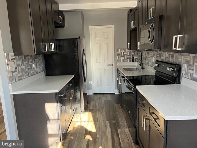 Building Photo - 14642 Endsley Turn