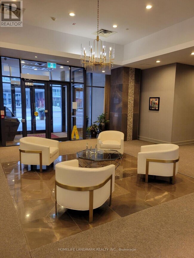 Photo du bâtiment - 650-650 Sheppard Ave E