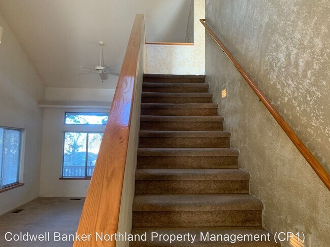 Foto del edificio - 3 br, 2 bath House - 6276 E Mountain Oaks Dr