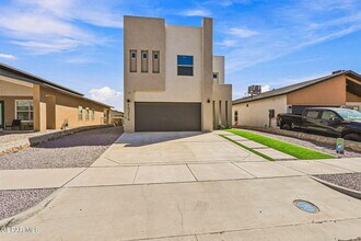 Building Photo - 15216 Ambition Ave
