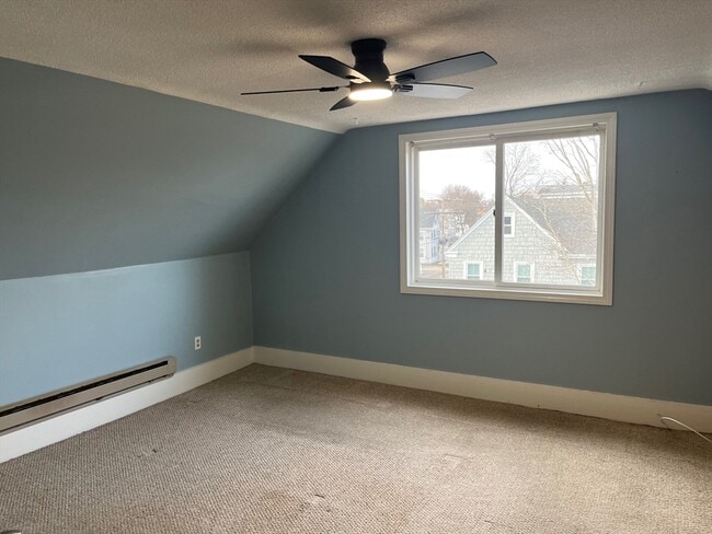 Foto del edificio - 24 Pleasant St