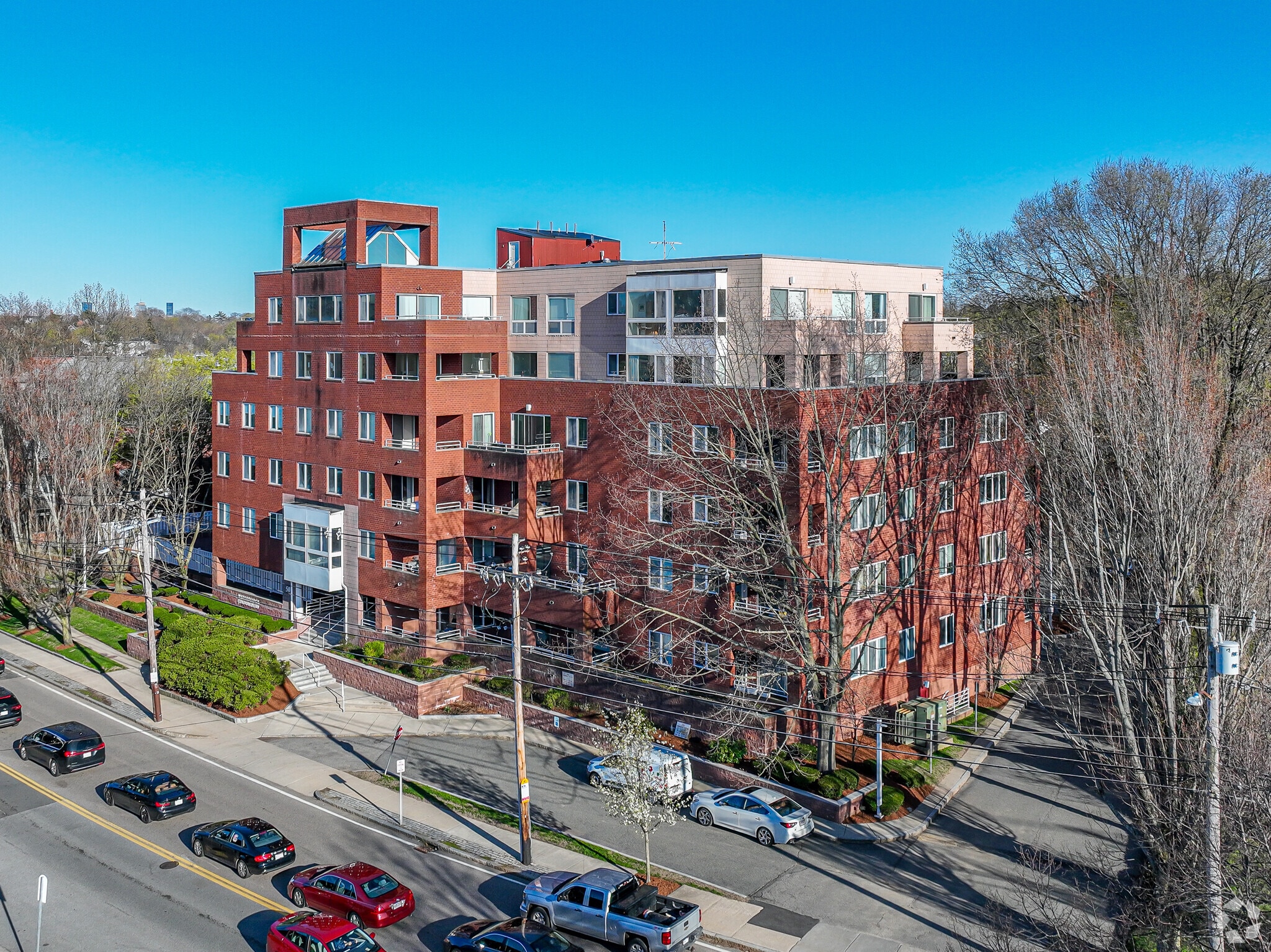 Waterbridge Condominium