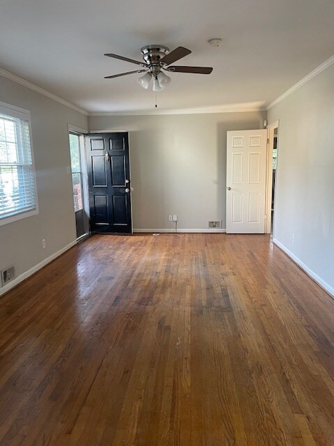 Foto del edificio - 629 Forest Ridge Dr