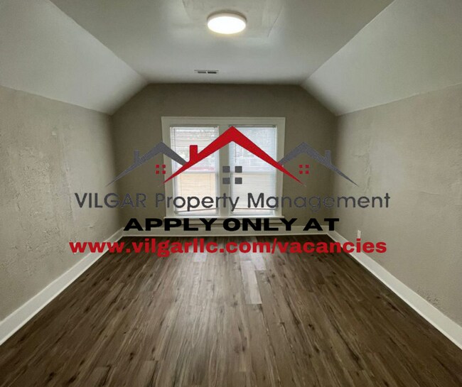 3236 Michigan St Unit 2nd floor, Hobart, IN 46342 Room for Rent in Hobart, IN