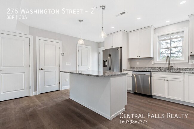 Building Photo - 276 Washington St