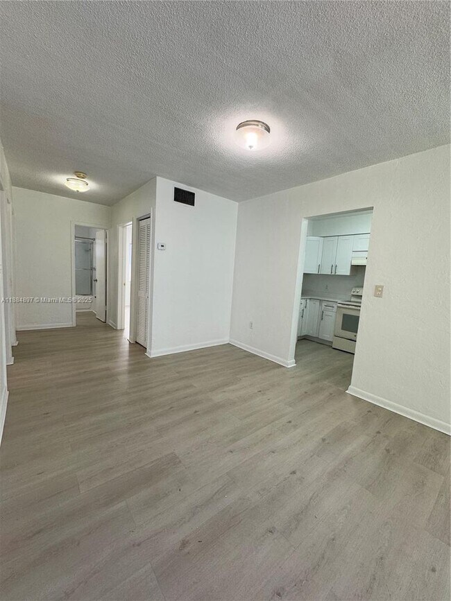 Foto del edificio - 3633 SW 5th Terrace