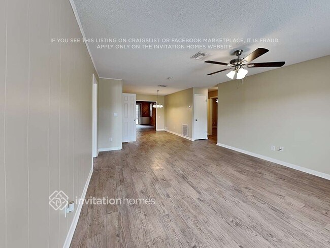 Building Photo - 7423 Antietam Ct E