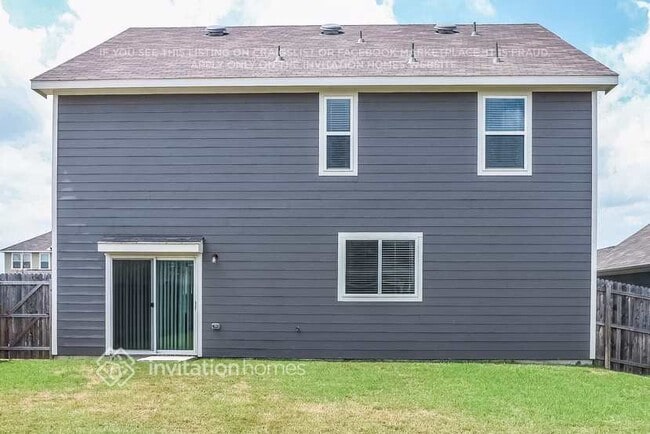 Building Photo - 2300 Bray Village Dr