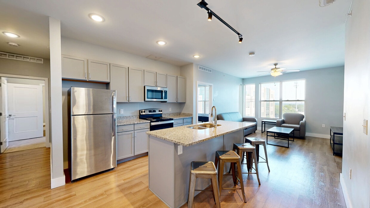 Photo - University Station Apartments