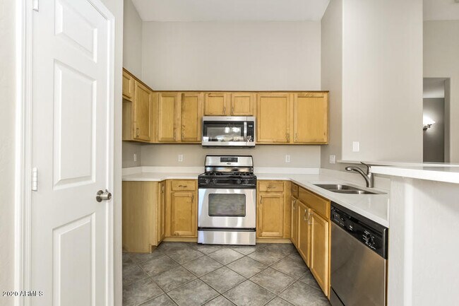 Foto del edificio - 14719 N 132nd Ct