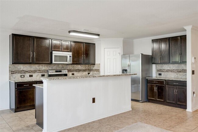 Foto del edificio - 5701 Cass Ct