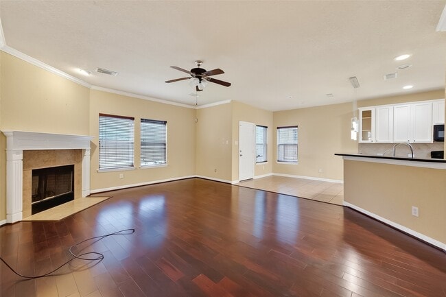 Foto del edificio - 6034 Preserve Ln