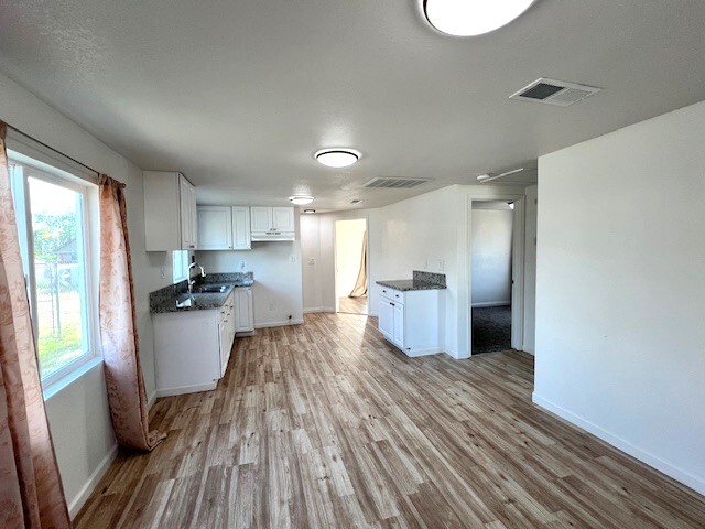 Foto del edificio - 2211 Berkeley St