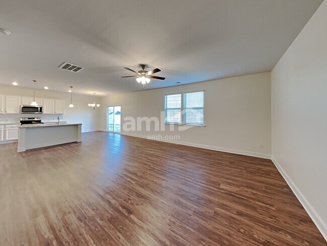 Building Photo - 1604 Soapstone Rd