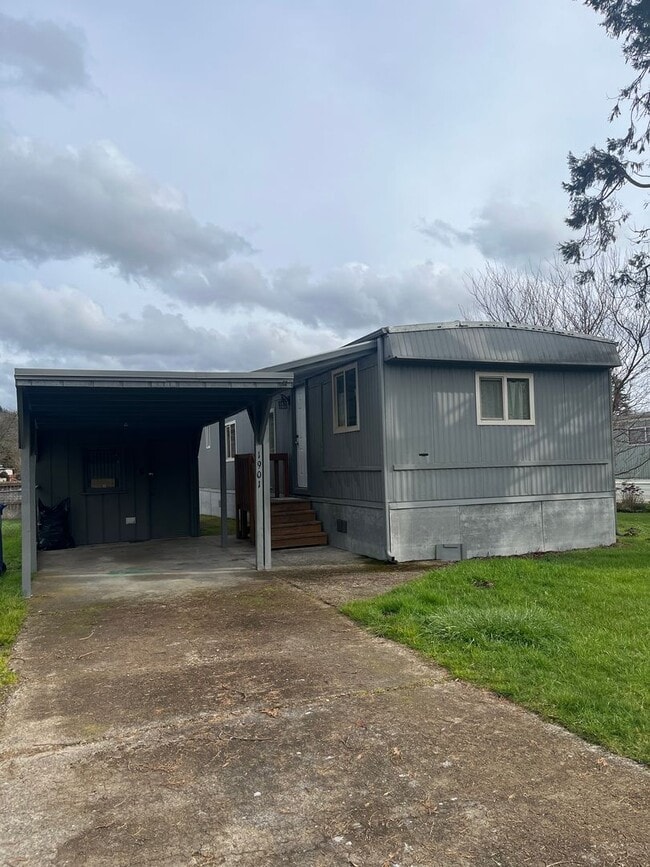 Building Photo - 3-Bedroom 1-Bathrrom home near Dorris Ranch