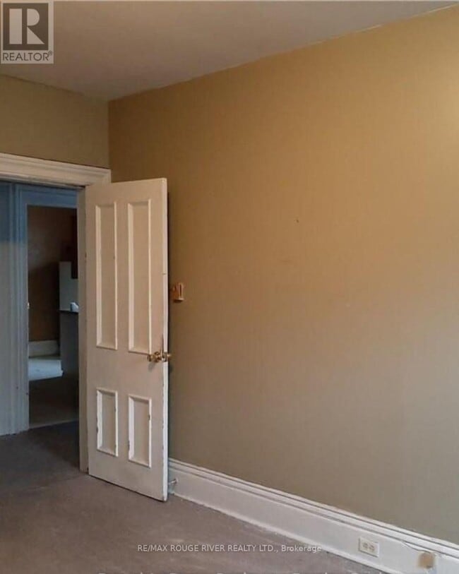 Building Photo - 47 Lafayette Ave