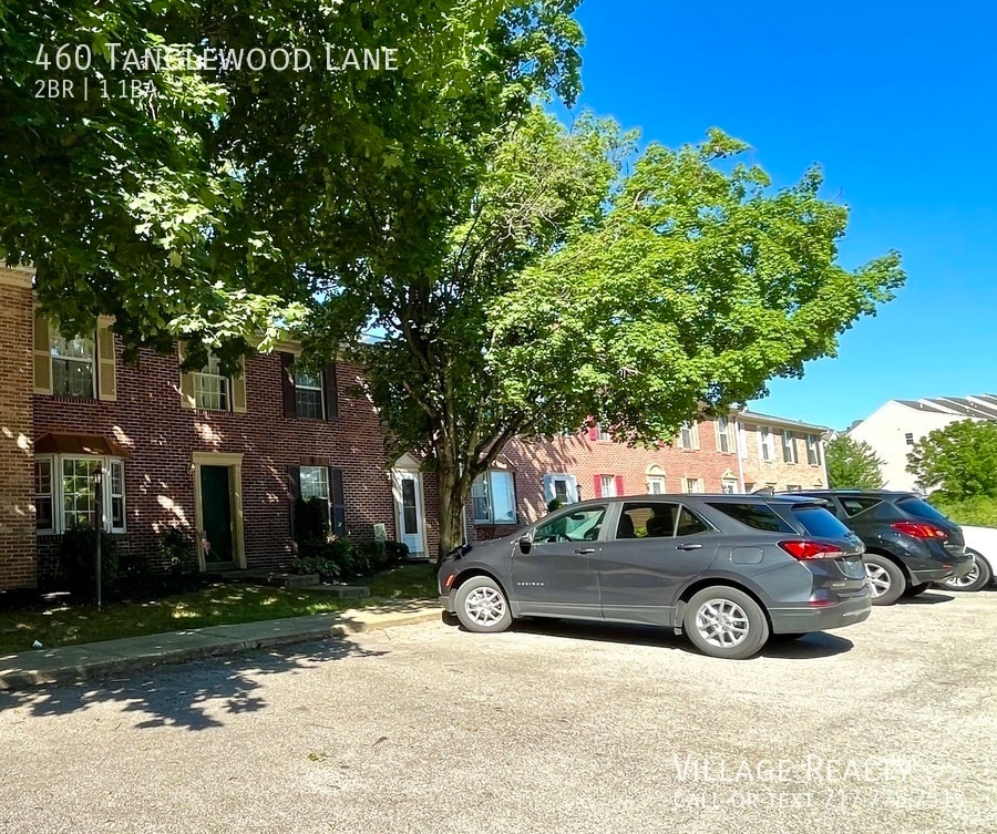Primary Photo - 460 Tanglewood Ln
