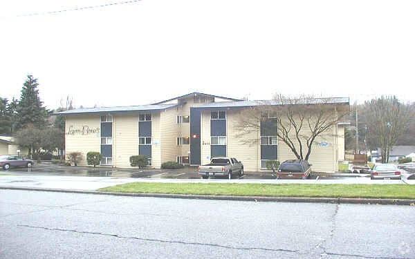 Building Photo - Lam Bow Apartments