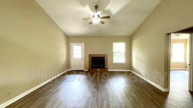 Building Photo - 4208 Polo Ct
