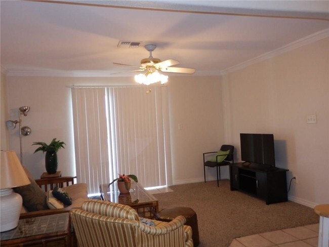 Building Photo - 15426 Grass Cay Ct