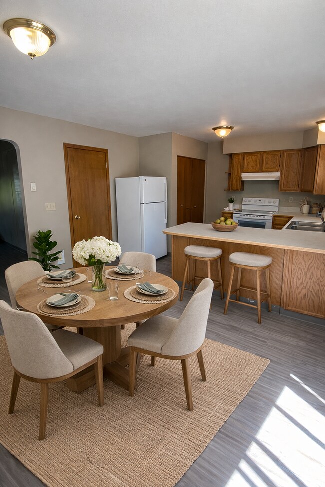 Building Photo - 605n11th