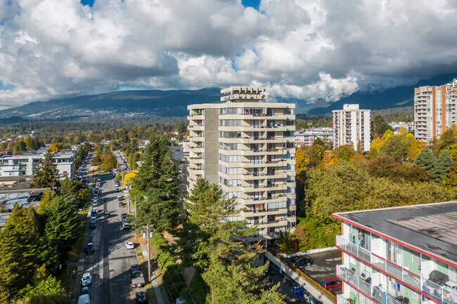 Building Photo - Beacon Hill Apartments