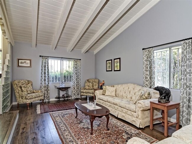 Foto del edificio - 5386 Mt Alifan Dr