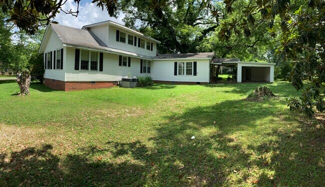 Back view - 67 W End Ave