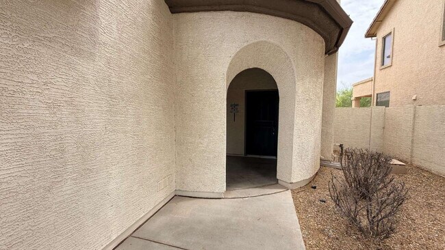 Foto del edificio - 18175 N Cook Dr