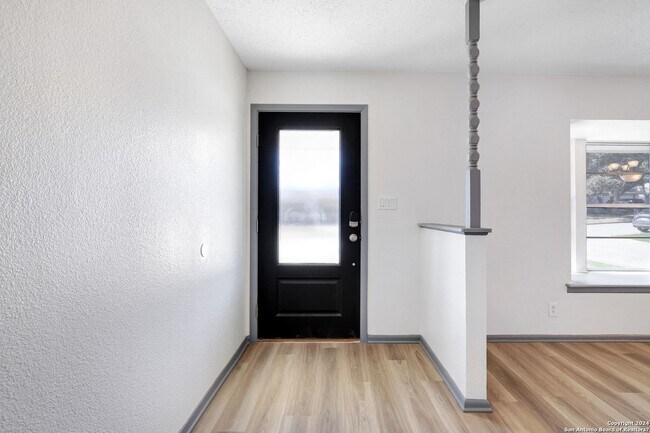 Foto del edificio - 12614 Moss Hollow Ct