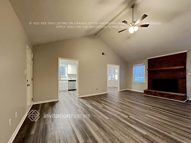 Building Photo - 4091 Woodbury Terrace NW