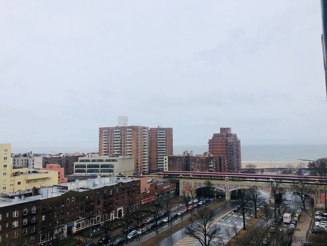 Primary Photo - 3000 Ocean Pkwy