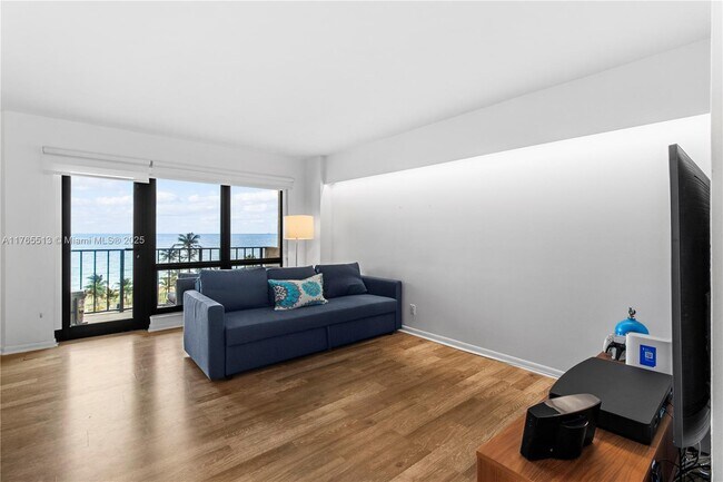 Building Photo - 4900 N Ocean Blvd